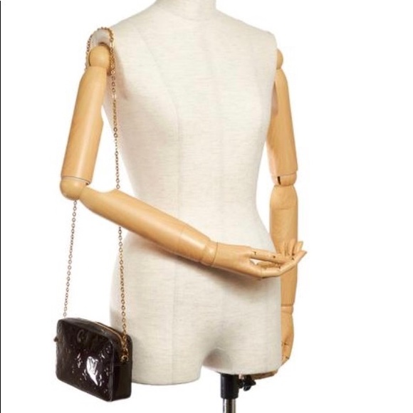 Authentic Louis Vuitton Vernis Camera Pouch with 2 inserts (see photos) - Picture 3 of 9